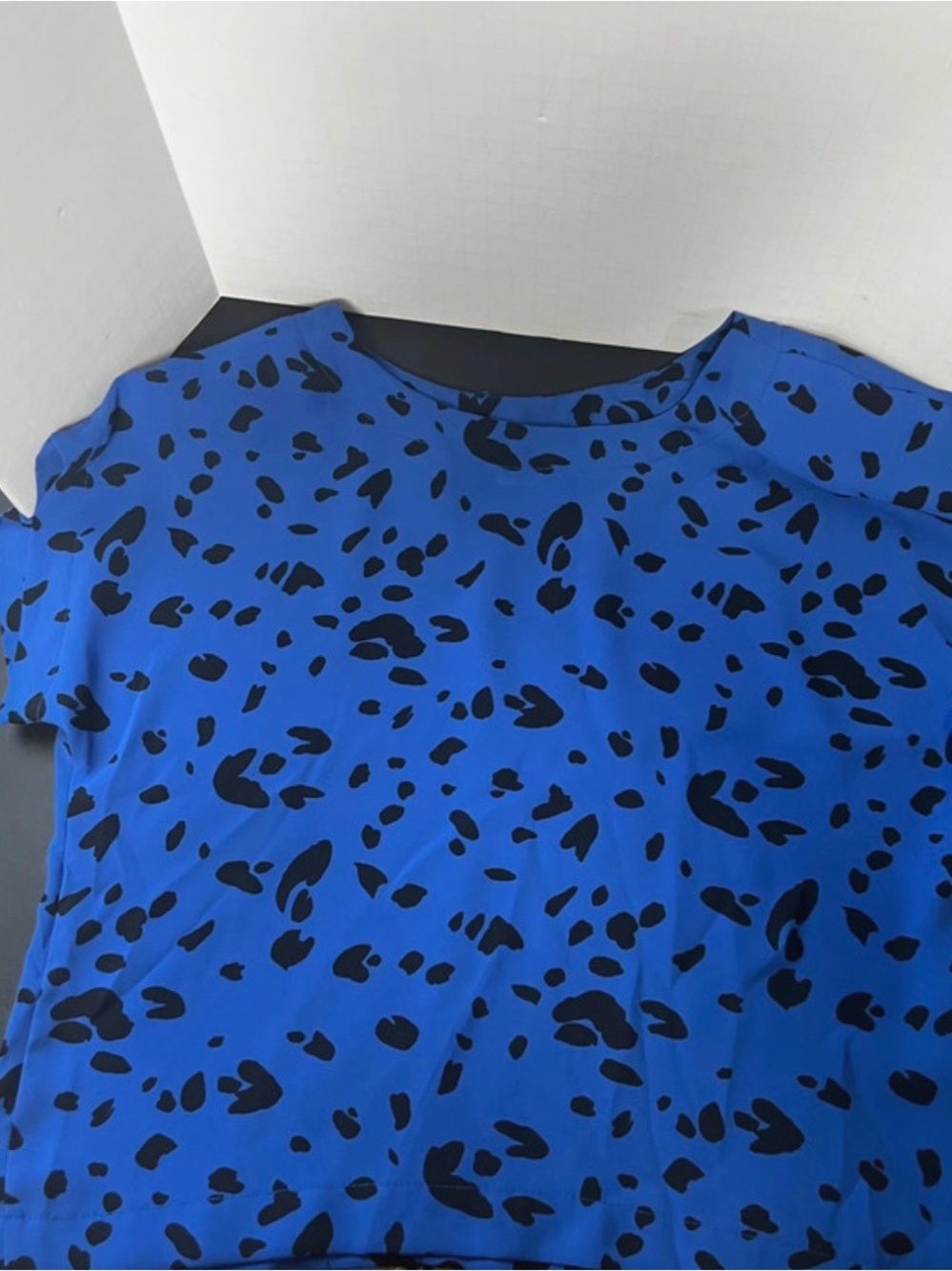 Women's Blue Leopard Print Short Sleeve Blouse